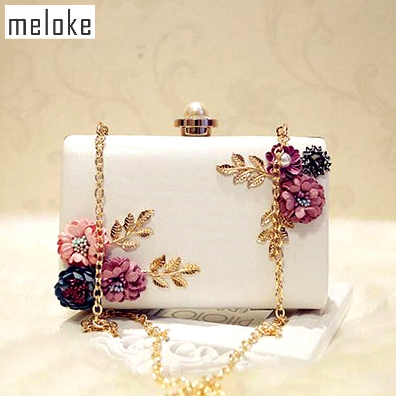 Meloke 2018 high quality women handmade flowers evening bags mini wedding dinner bags luxury clutch